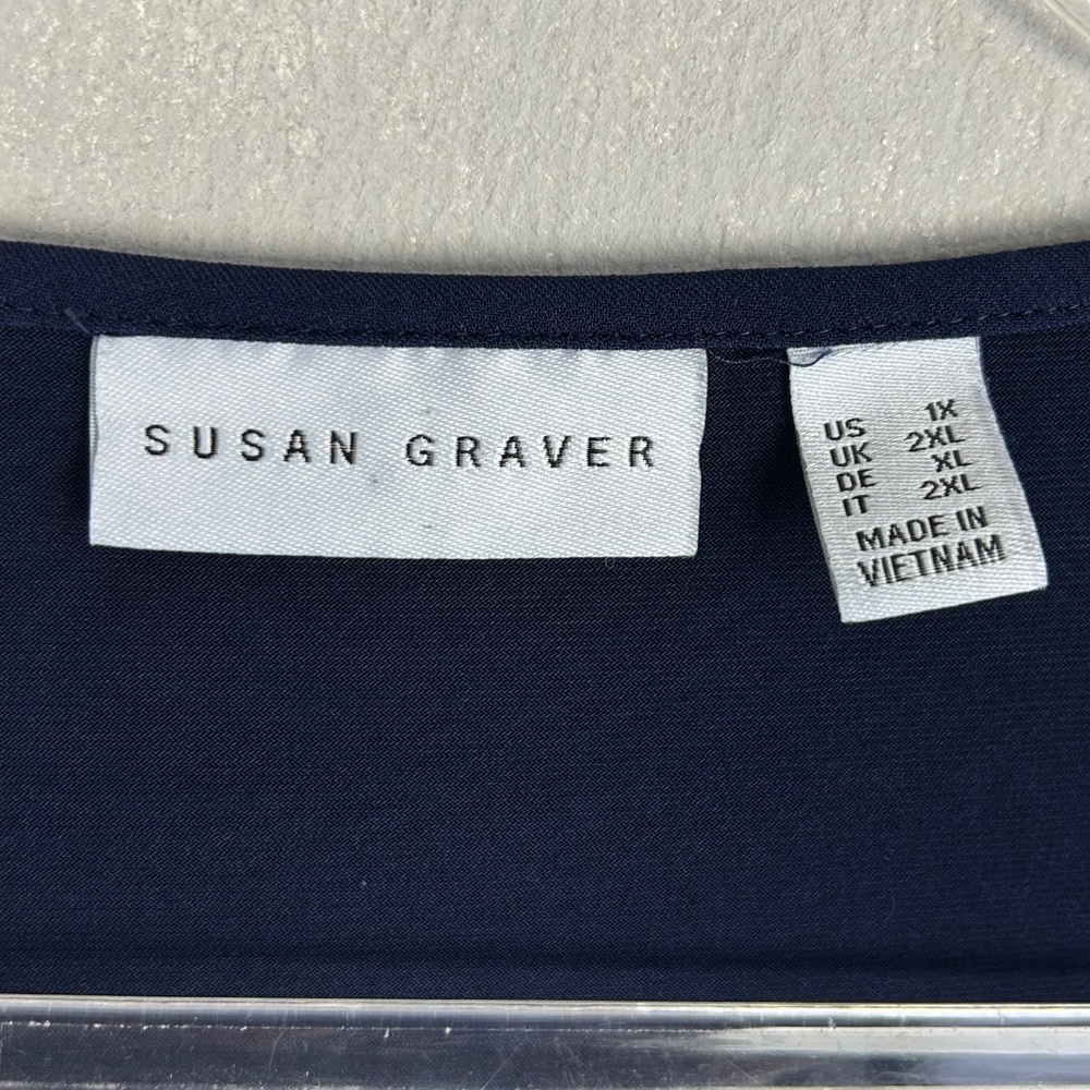 Susan Graver plus size 1X top pleated smocked flutter sleeve navy liquid knit - Picture 6 of 9